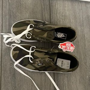 Youth 5 camo vans